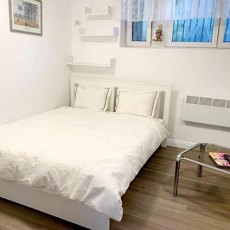Central Studio Flat Bukareszt Zewnętrze zdjęcie